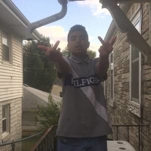 Meet your Posher, Cesar